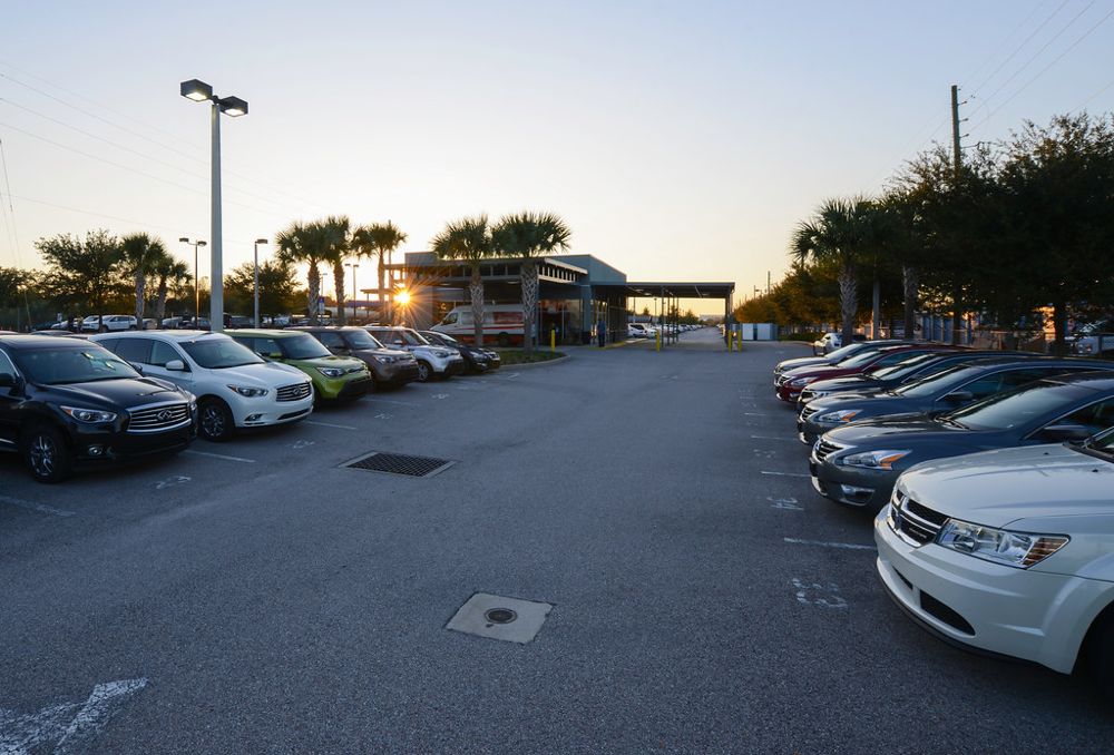 MCO - Economy Parking North Park Place - Parking in Orlando
